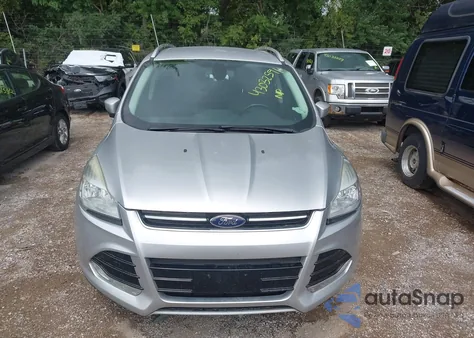 2016 Ford Escape Titanium from USA, damaged, VIN 1FMCU9J95GUC08022